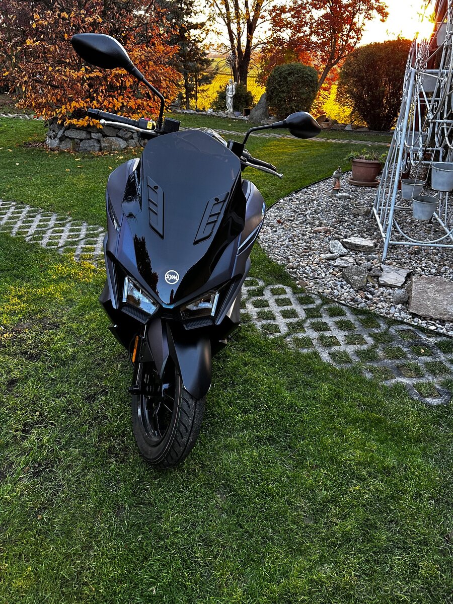 Skutr JET X 125i LC ABS - 2