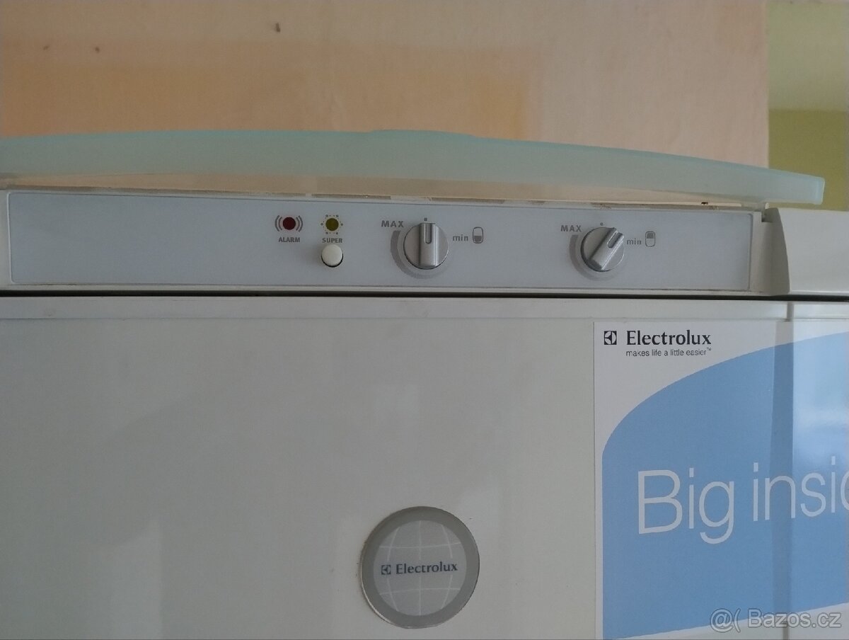 Lednice s mrazákem Electrolux - 2