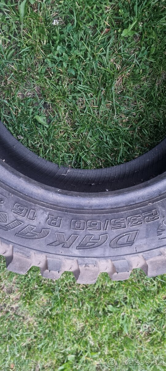 Kola JEEP 235/60 r16