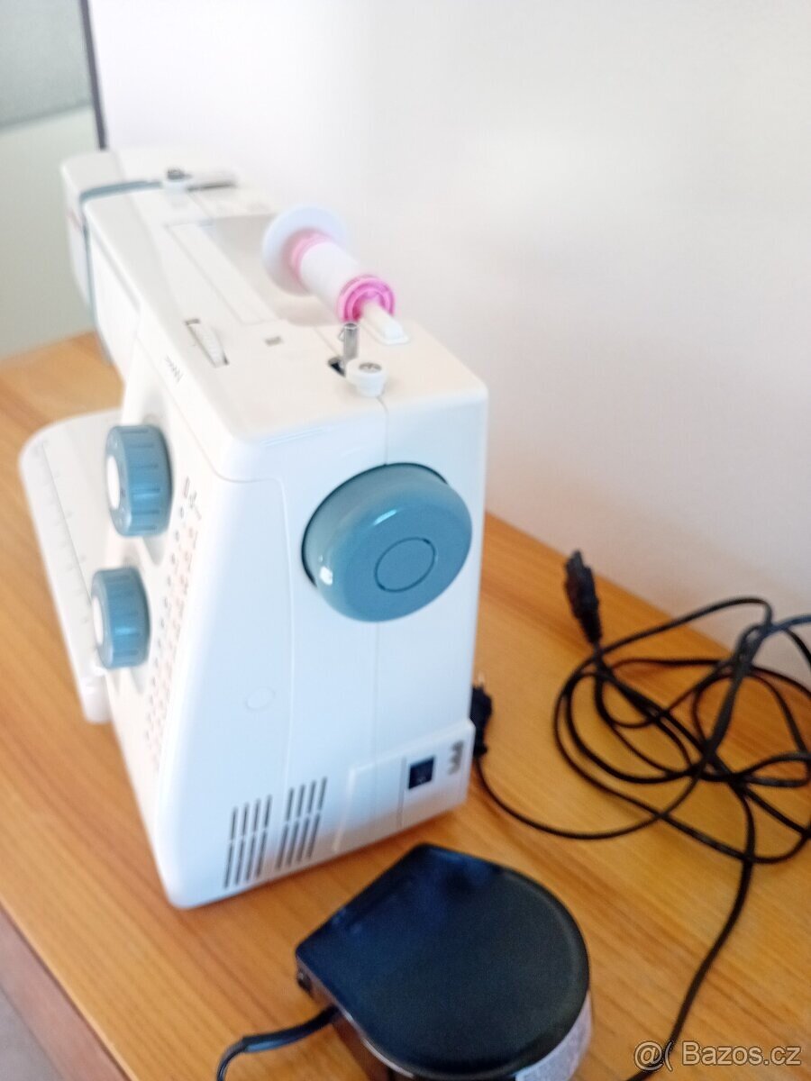 Šicí stroj JANOME - 2