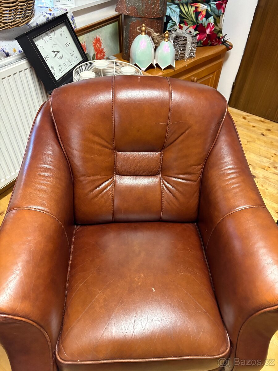 Kožené křeslo - 2