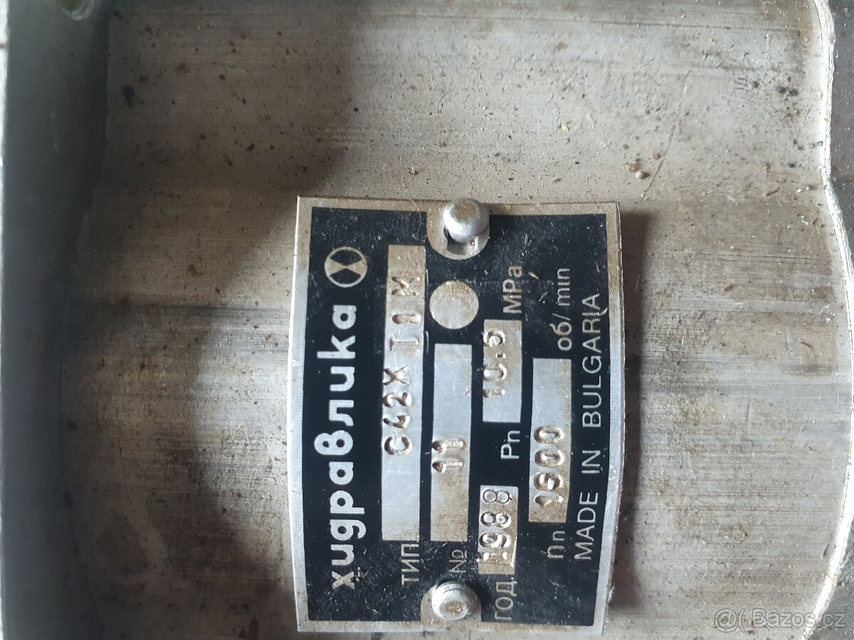 Dvojité hydraulické čerpadlo - 2