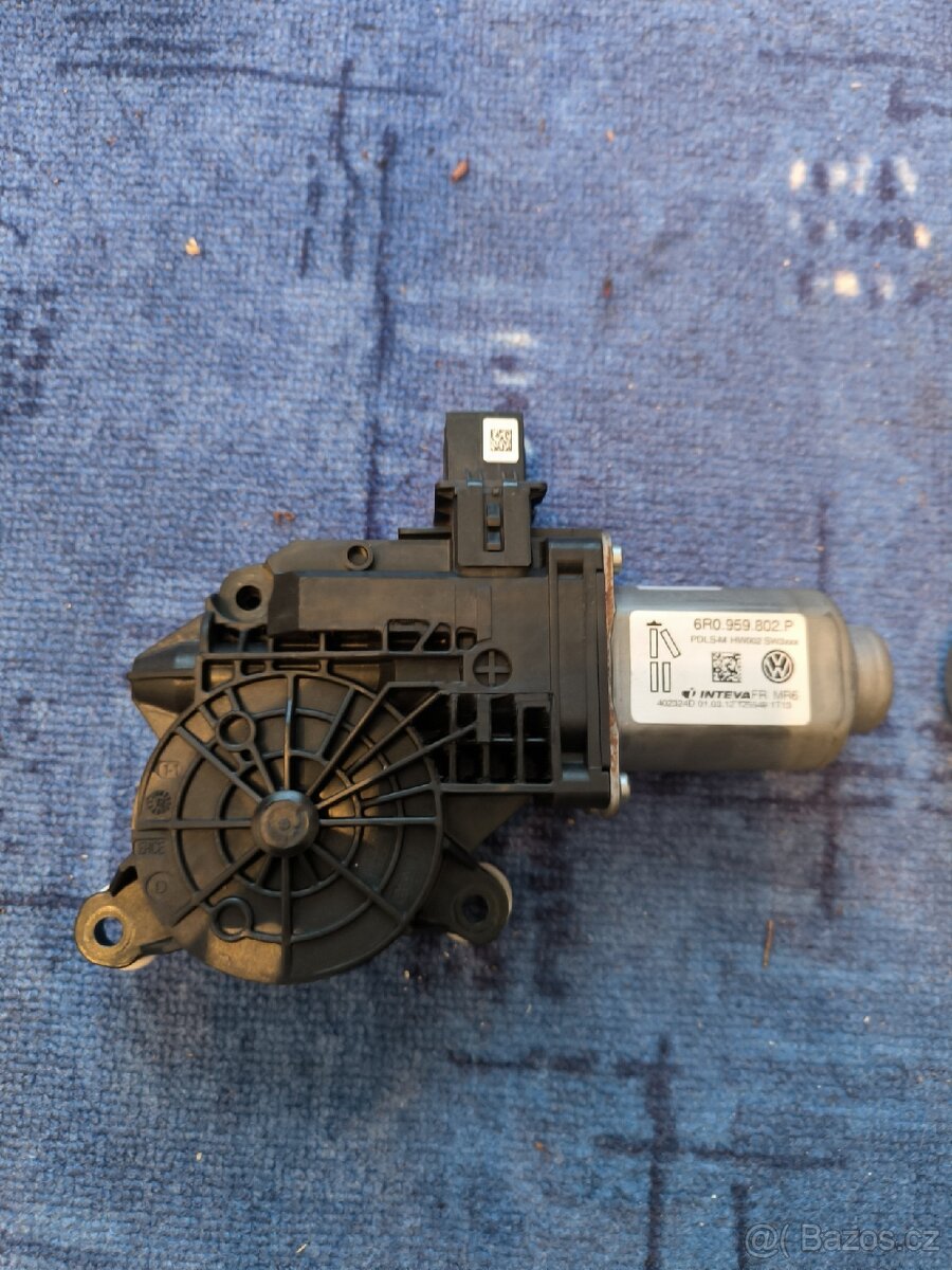 Motorky stahování okna Škoda fabia II - 2