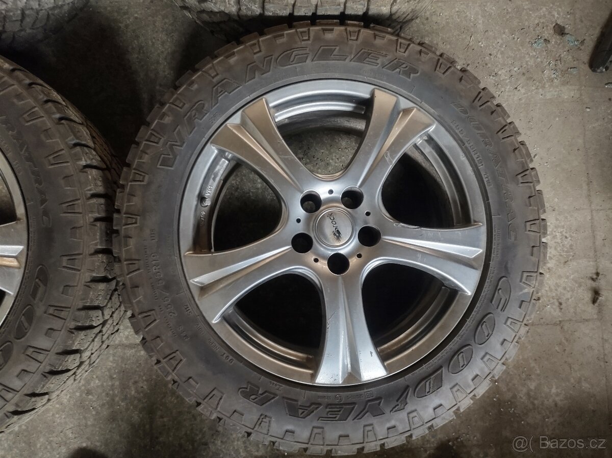 4x použitý alu disk Discovery 4 - 2