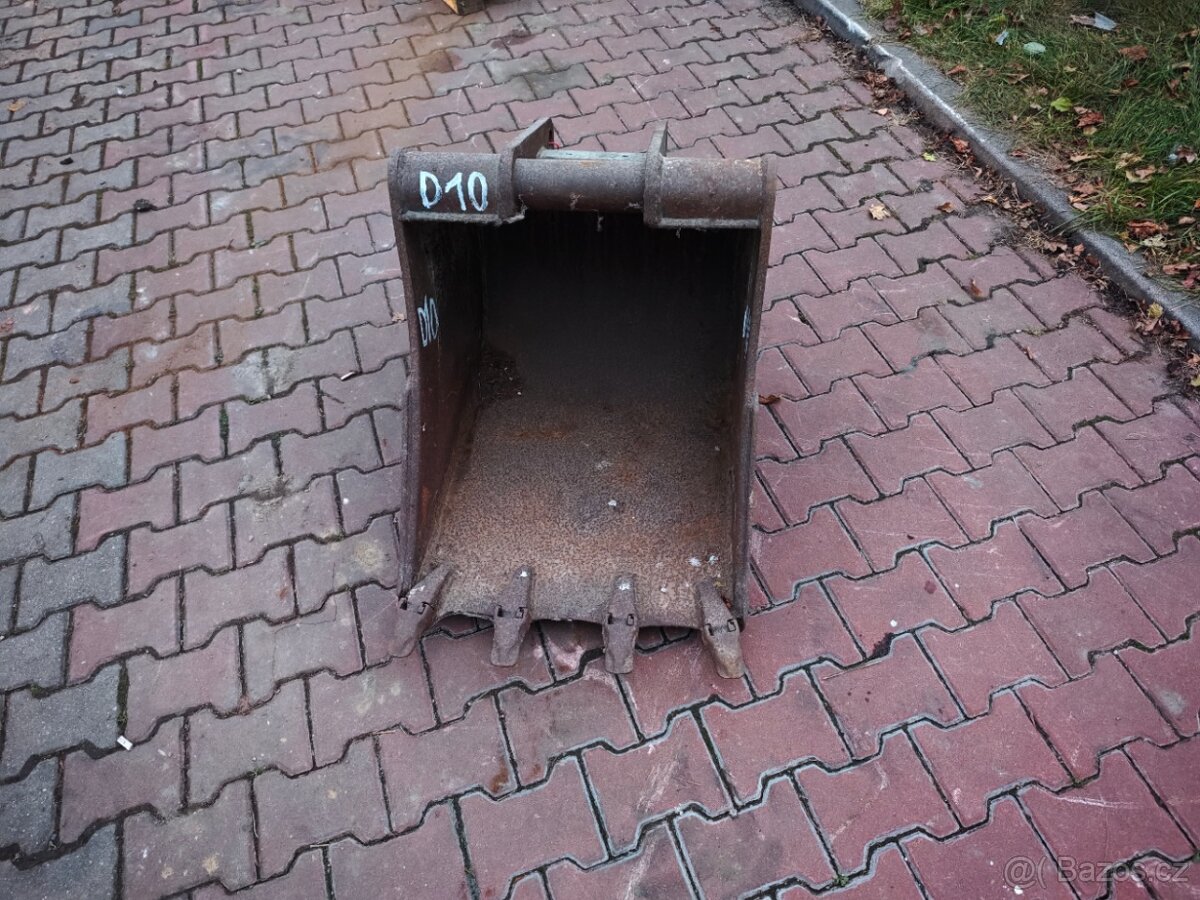 Lžíce podkopová zubatá 60 cm, D10 - 2