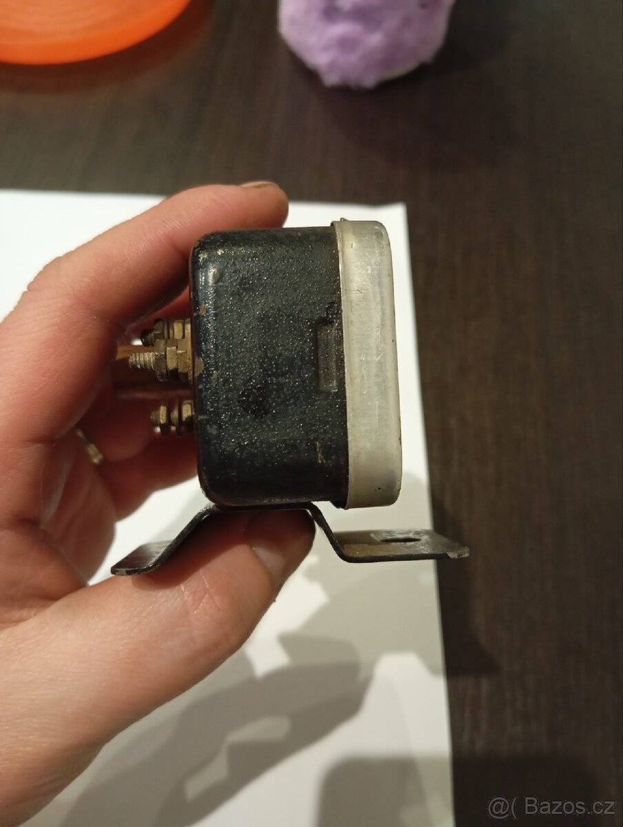 Palivoměr Tatra 603 - 2