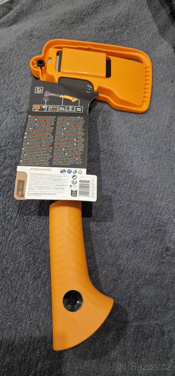 FISKARS Sekera univerzální X-serie X14 XS 1069102 - 2