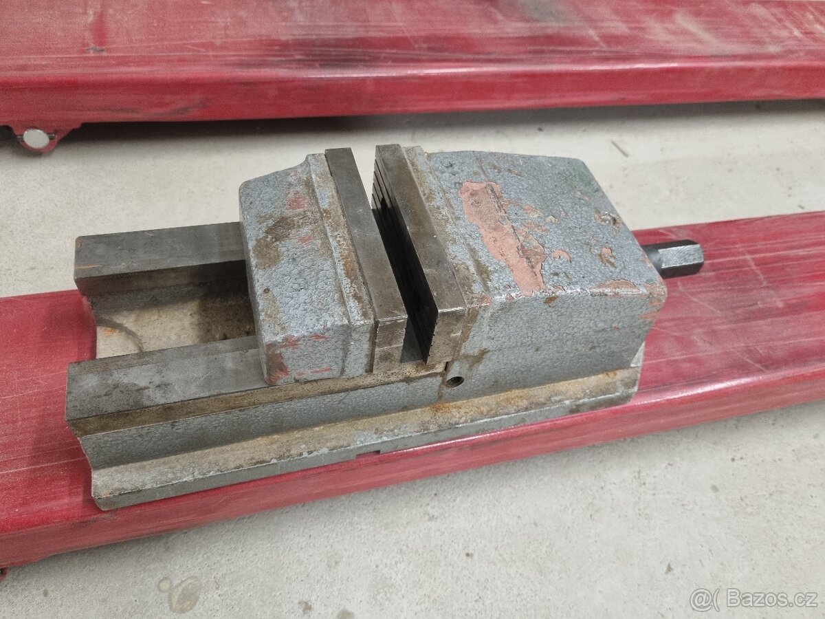 Strojní svěrák - 2