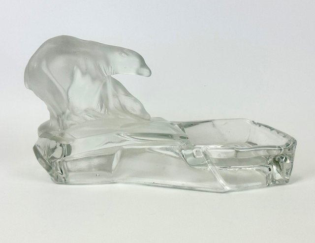 Popelník s medvědem - 2