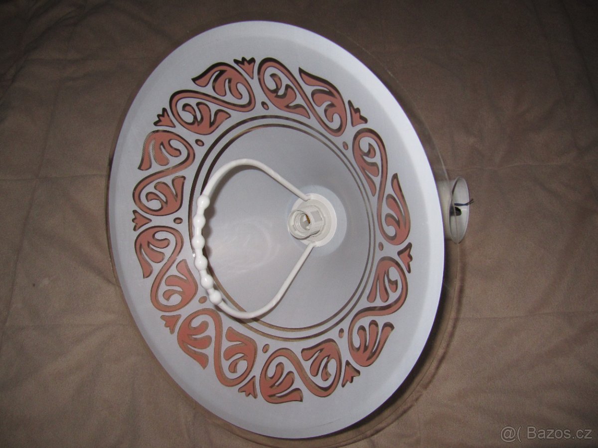 NOVÝ PLASTOVÝ LUSTR - 2