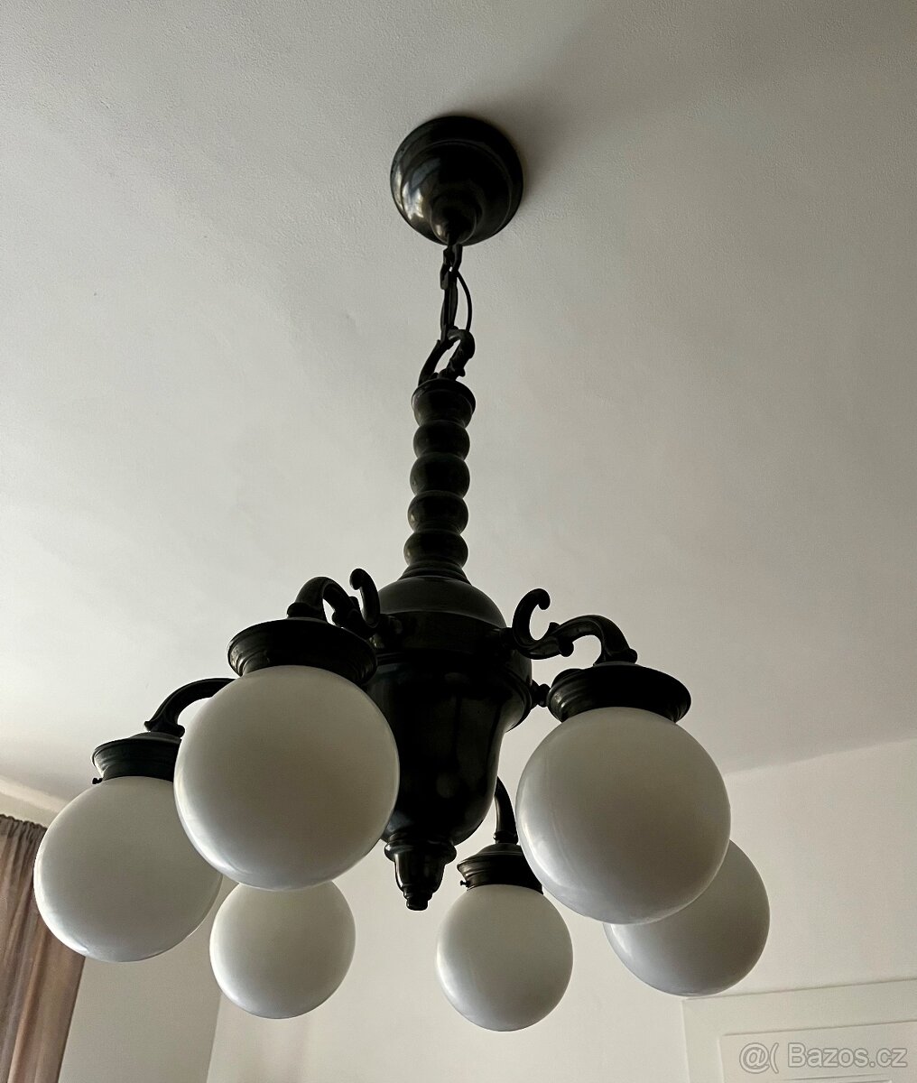 Starožitný lustr - 2