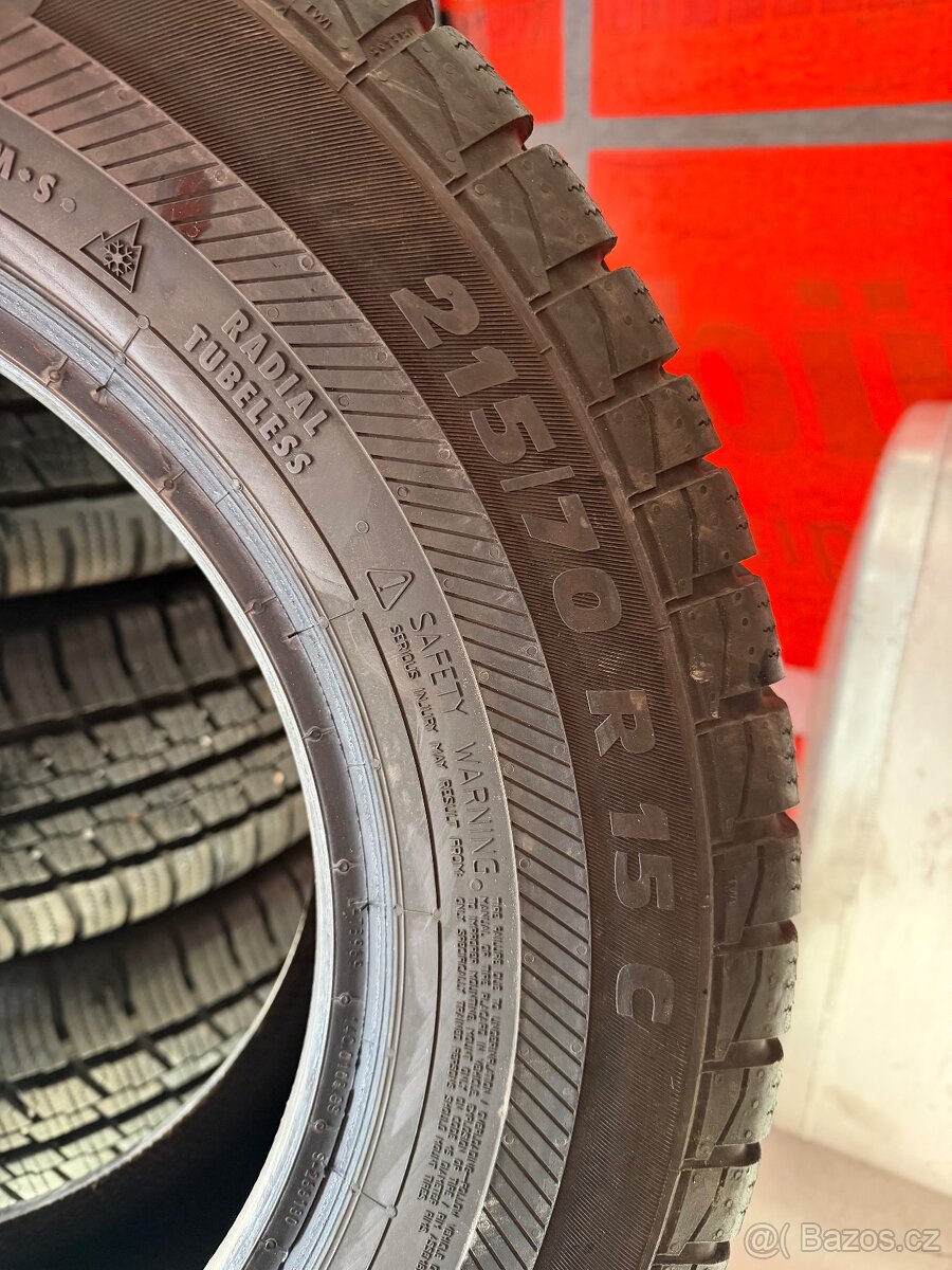 Zimní pneu PointS 215/70/15C - 2