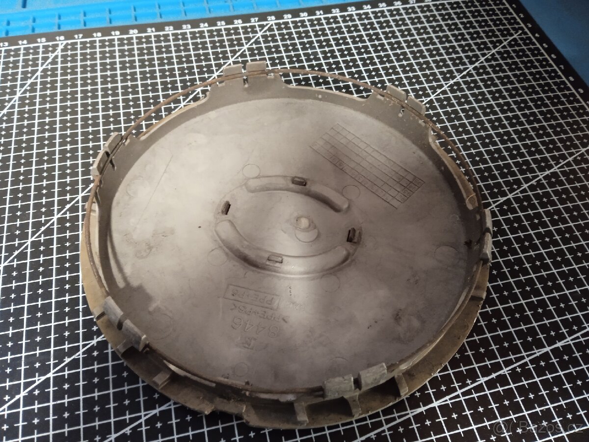 Středová krytka Lexus - 2