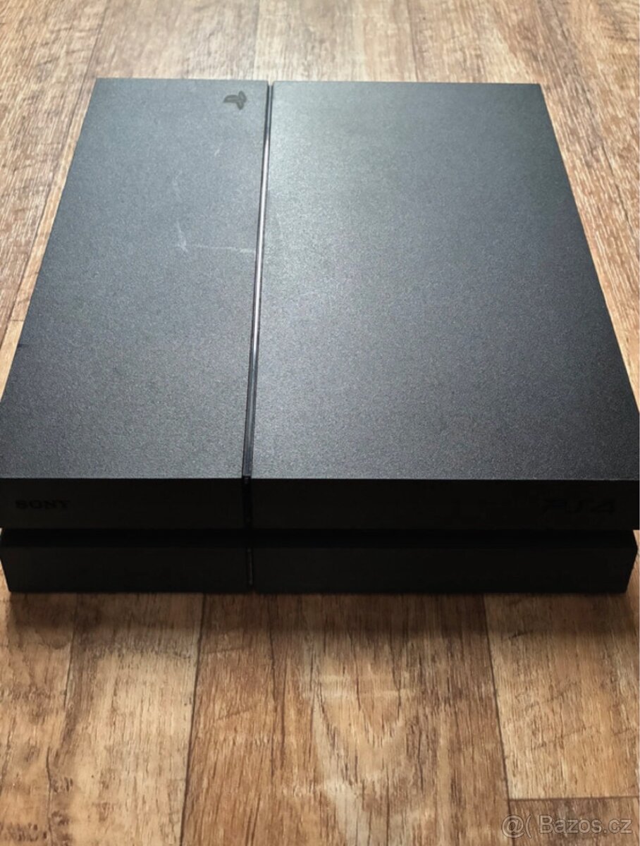 PlayStation 4 500 gb - 2