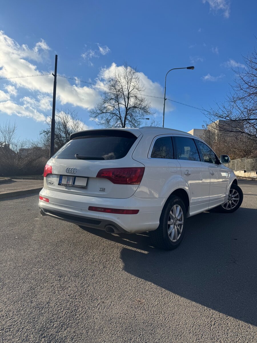Audi Q7 3.0 TDI S-Line Quattro - 2