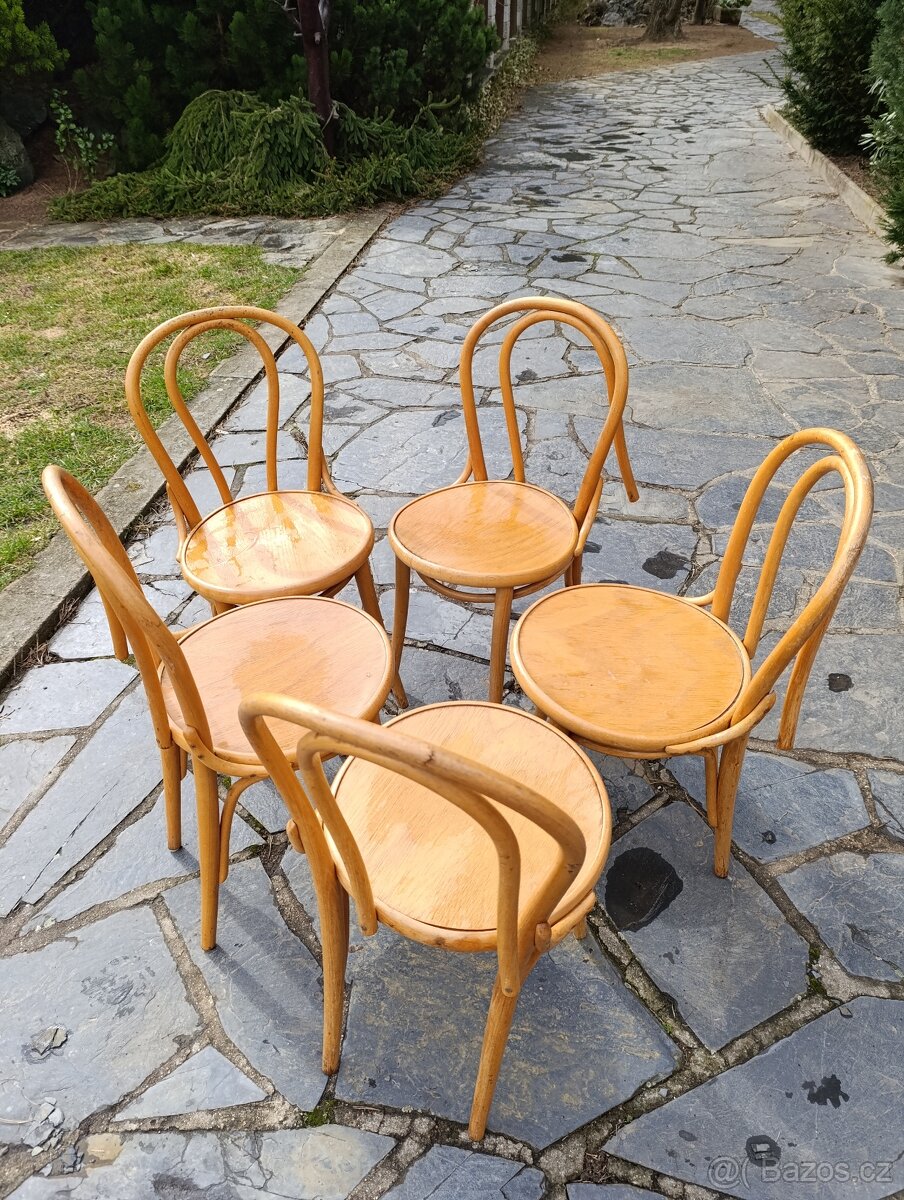 OHÝBANÉ ŽIDLE - 2