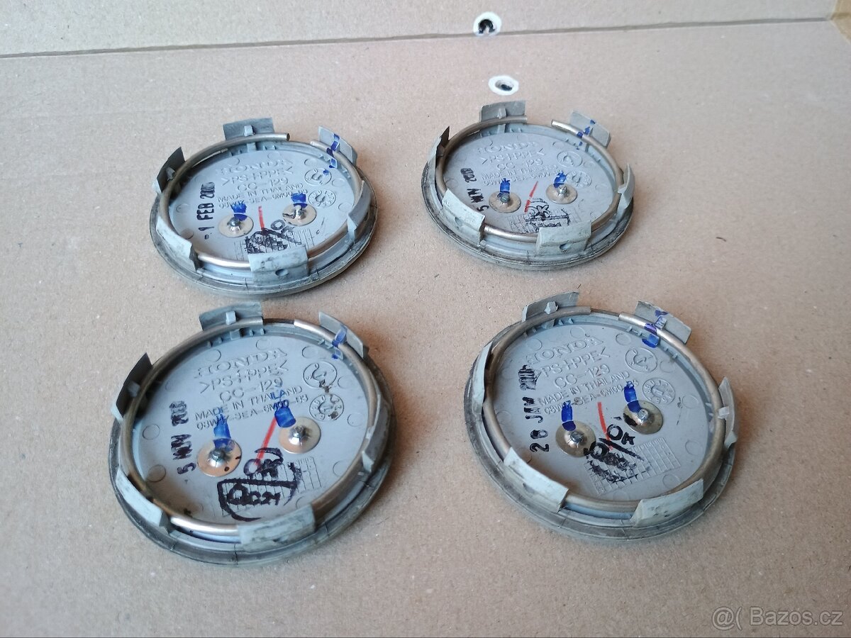 Středové krytky originál Honda - 2