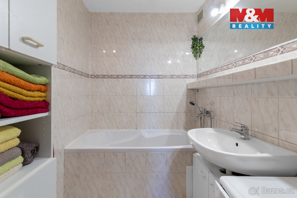 Prodej bytu 3+1, 70 m², Ostrava, ul. Čujkovova - 2