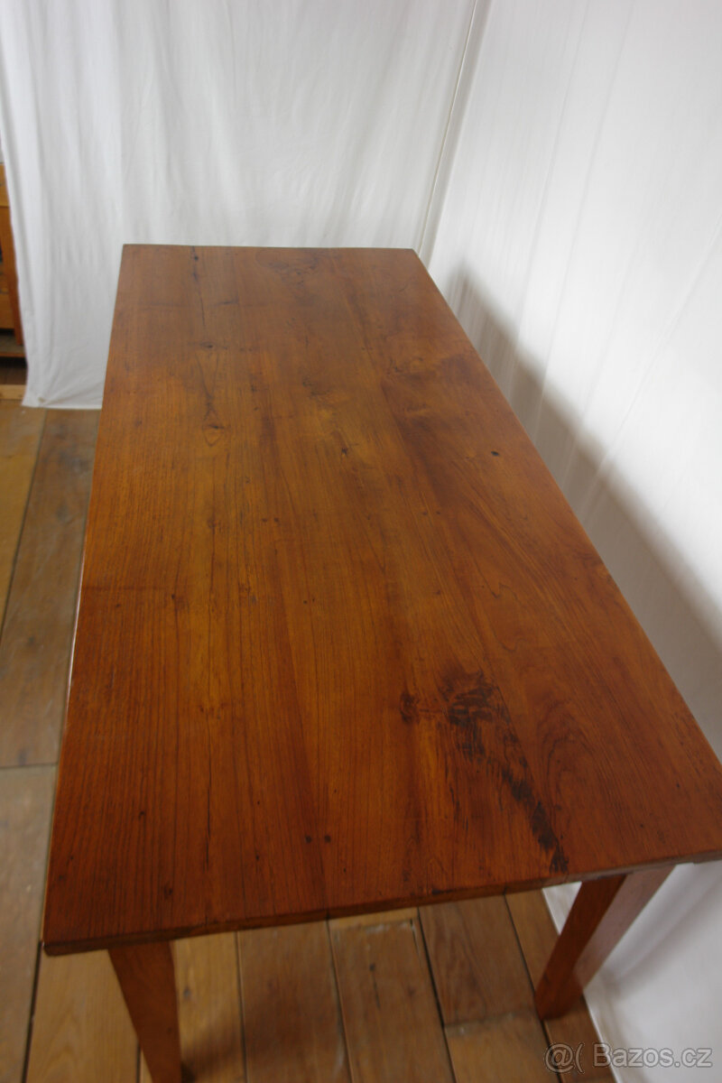Jídelní stůl exotické dřevo - 2