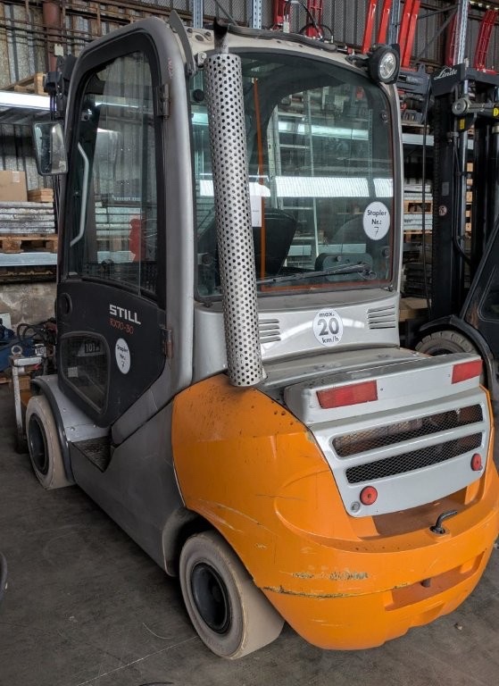 Vysokozdvižný vozík Still RX70-30 - 2