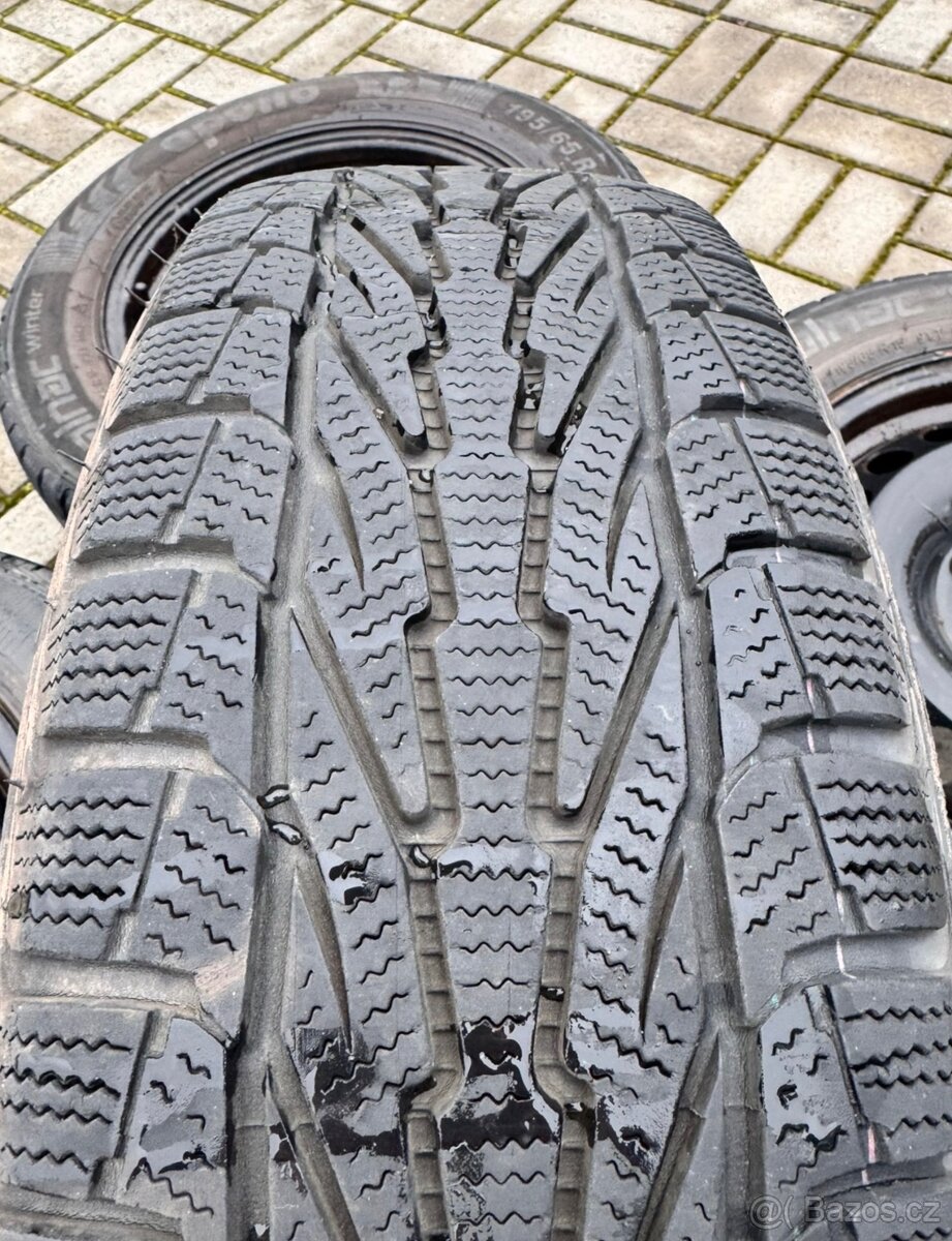 Zimní sada disků 5x112 s pneu 195/65 R15 - 2