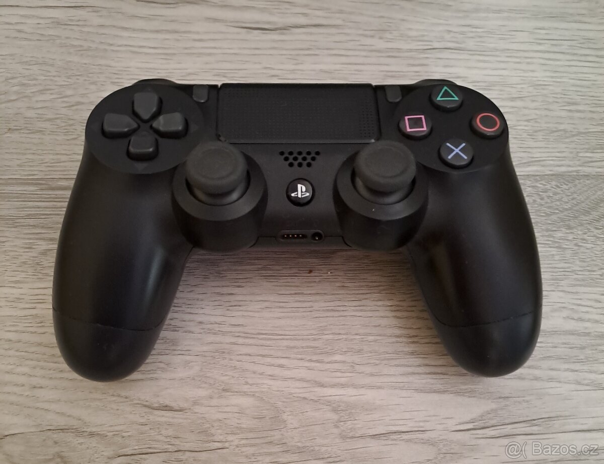 Playstation 4 PRO + Zaklínač - 2
