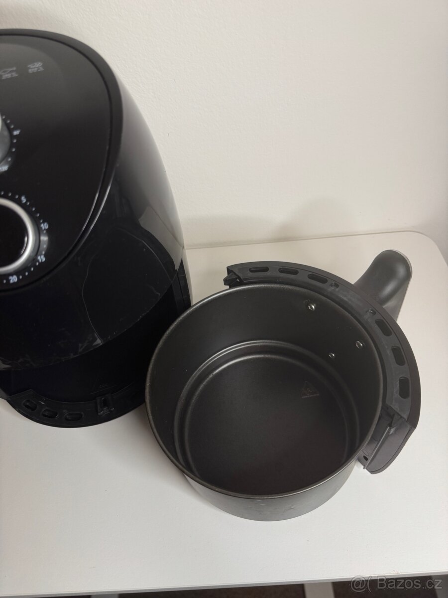 Horkovzdušná frítéza - 2