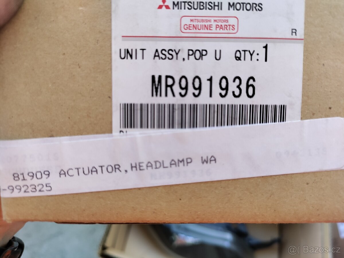 PP svetlo Mitsubishi Outlander 2003 - 2