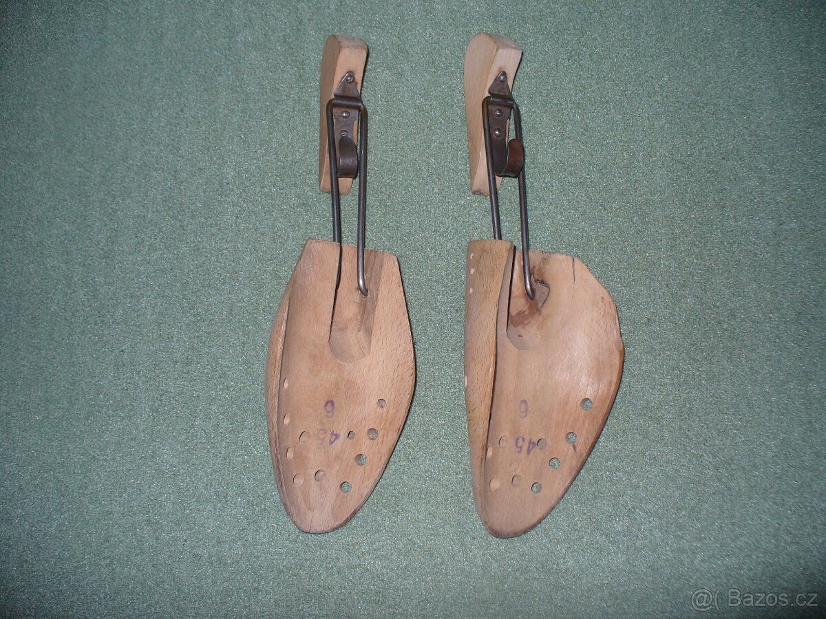 Dřevěné napínáky bot - 2