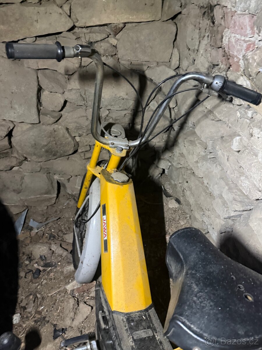 Babeta 207 s vozíkem - 2