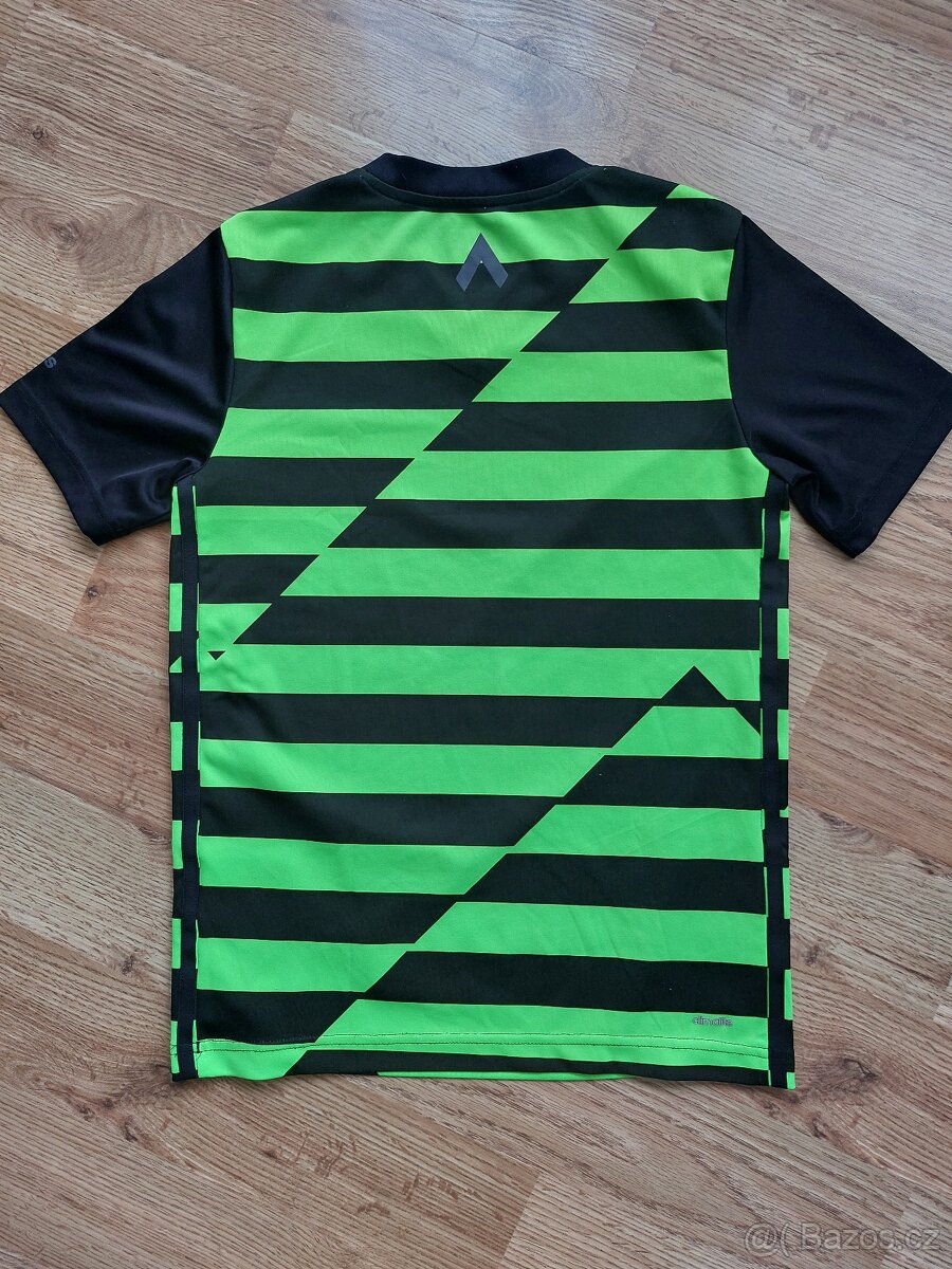 Dětské originál adidas triko climate 11-12 let - 2