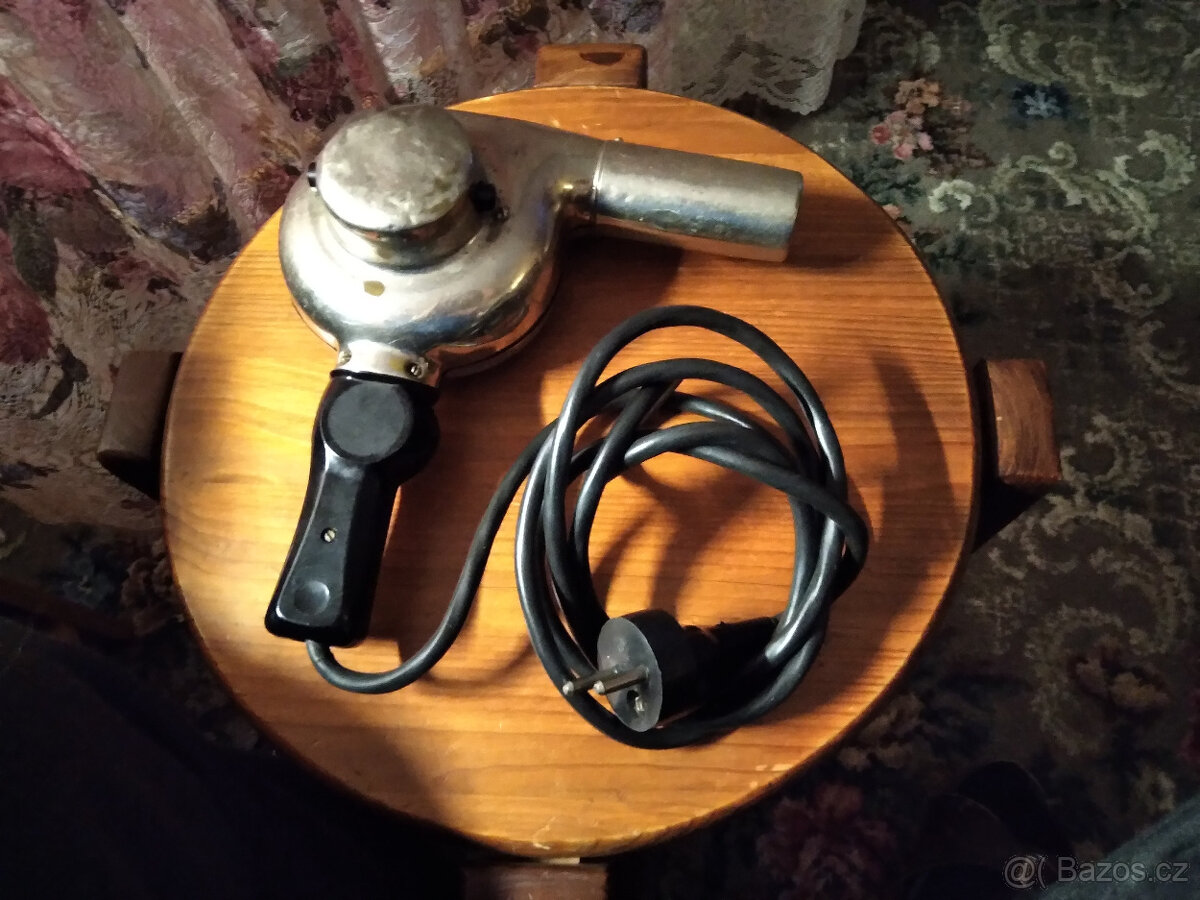 Prodám starý Retro fén - 2