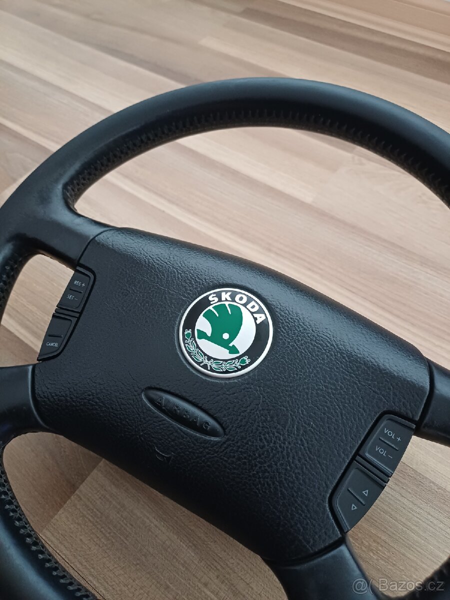 Kožený volant Škoda - 2