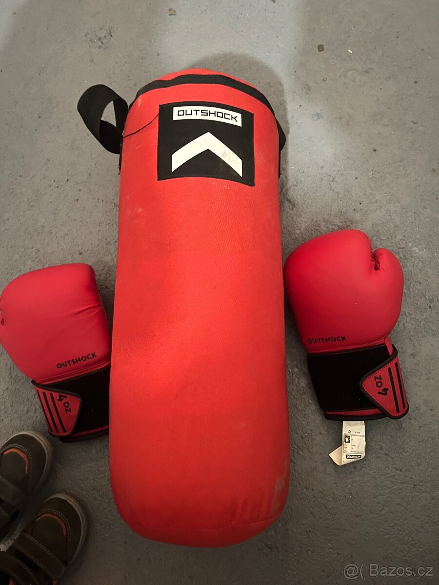 Detsky boxovaci pytel a rukavice Decathlon - 2