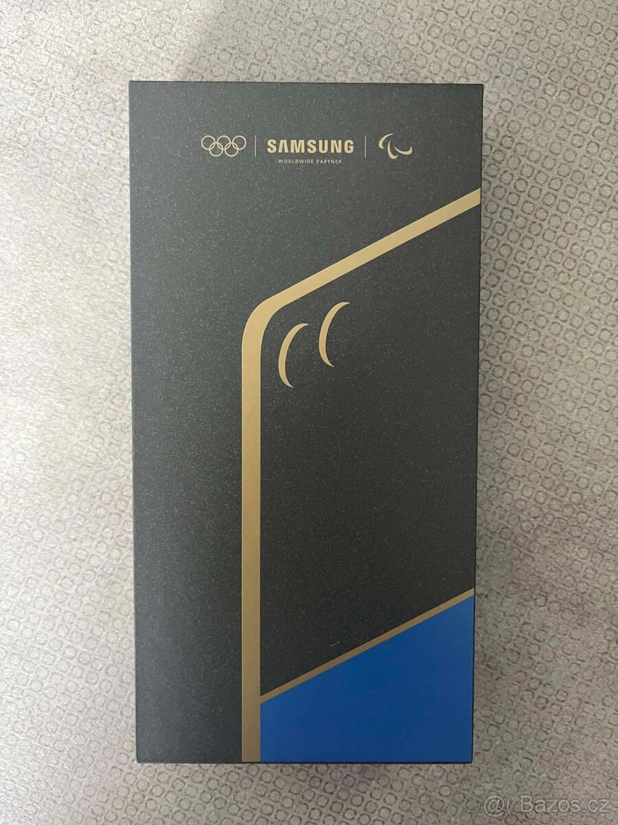 Samsung Galaxy Z Flip7 olympic edition - 2