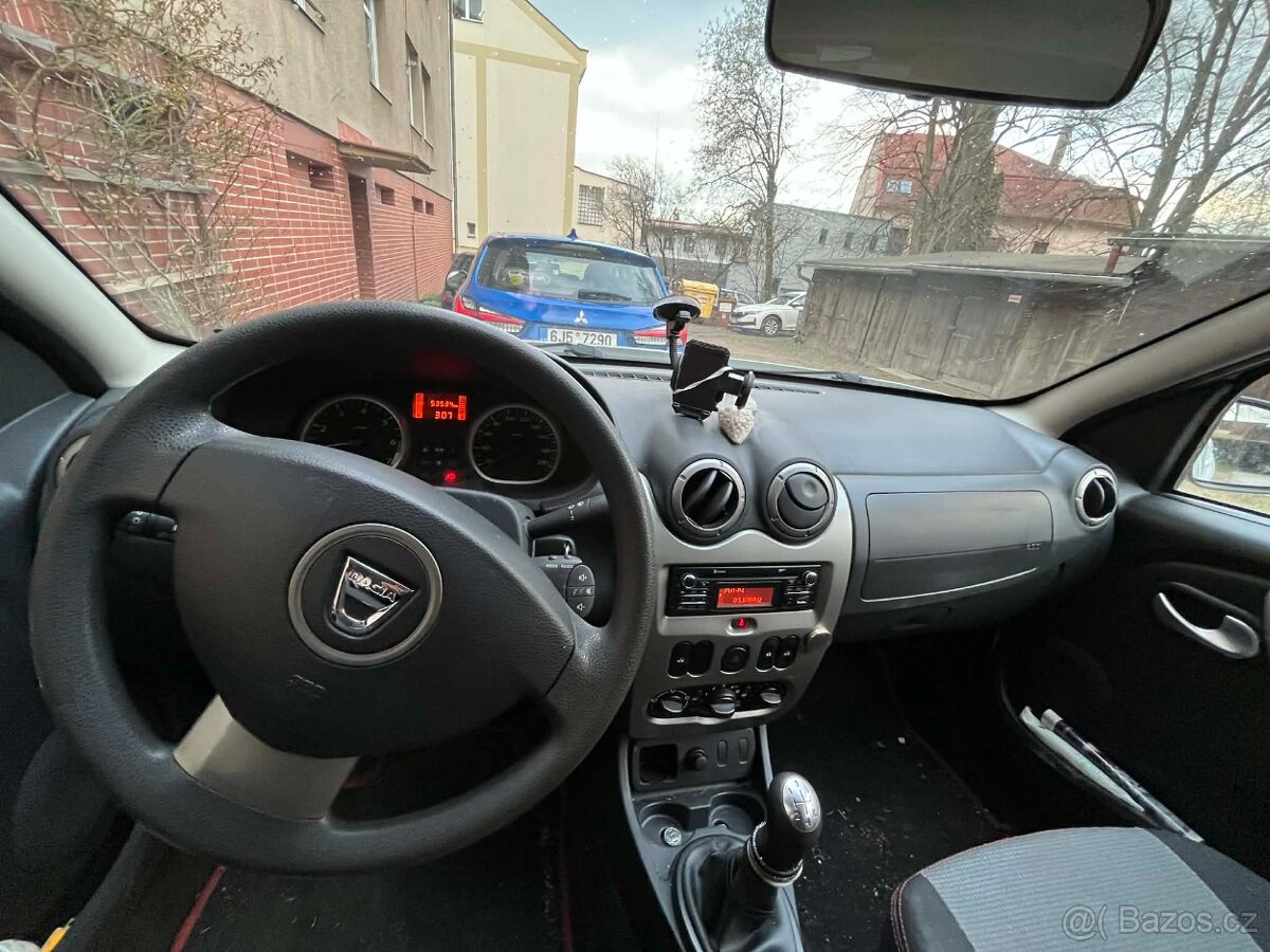 Dacia Duster 1.6 r.v.2013 - 2