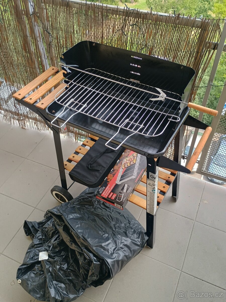 Přenosný gril značky "Grill Meister" - 2