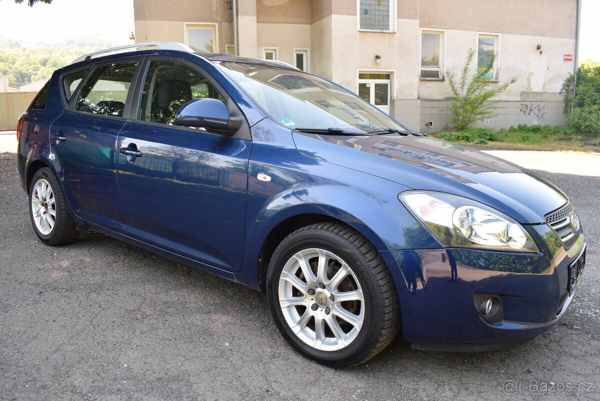 Kia Ceed 2,0 i AUTOMAT PO SERVISU,PO TK - 2