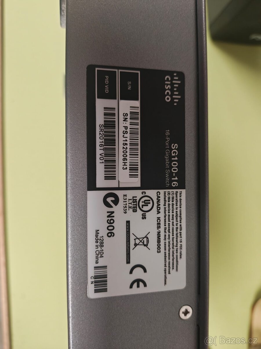 Cisco SG100-16 switch - 2