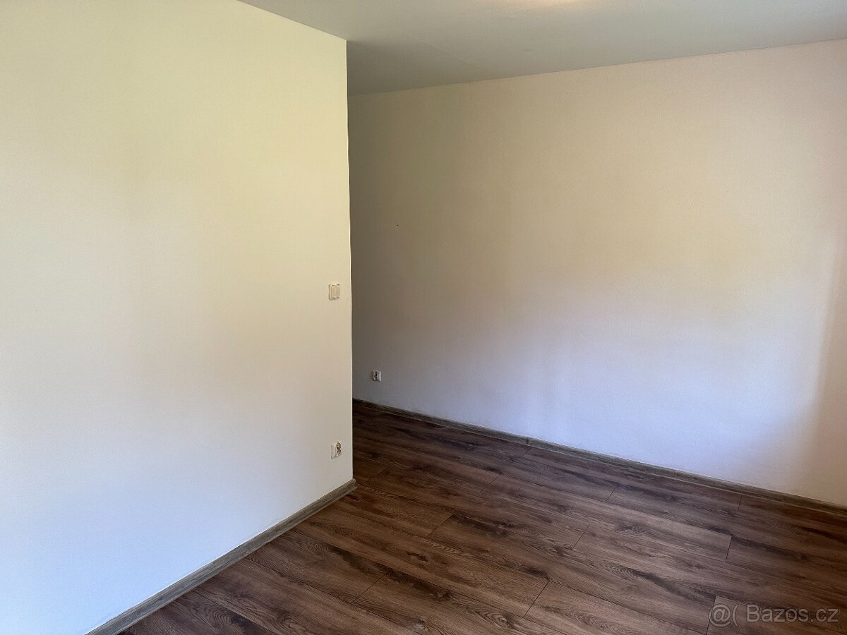 Prodej bytu 1+kk, 25 m², Mikulovice, okres Jeseník. - 2