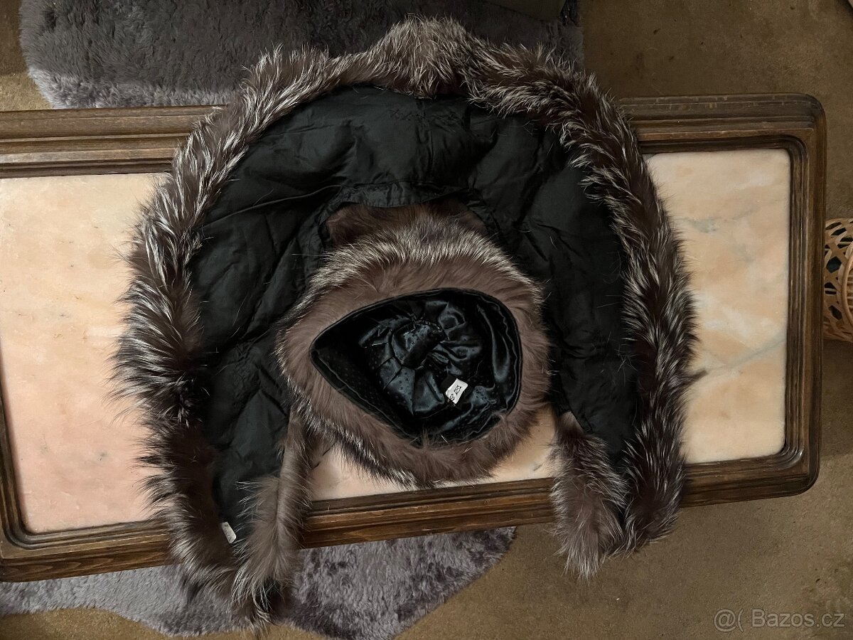 Čepice a límec ze stříbrné lišky - 2