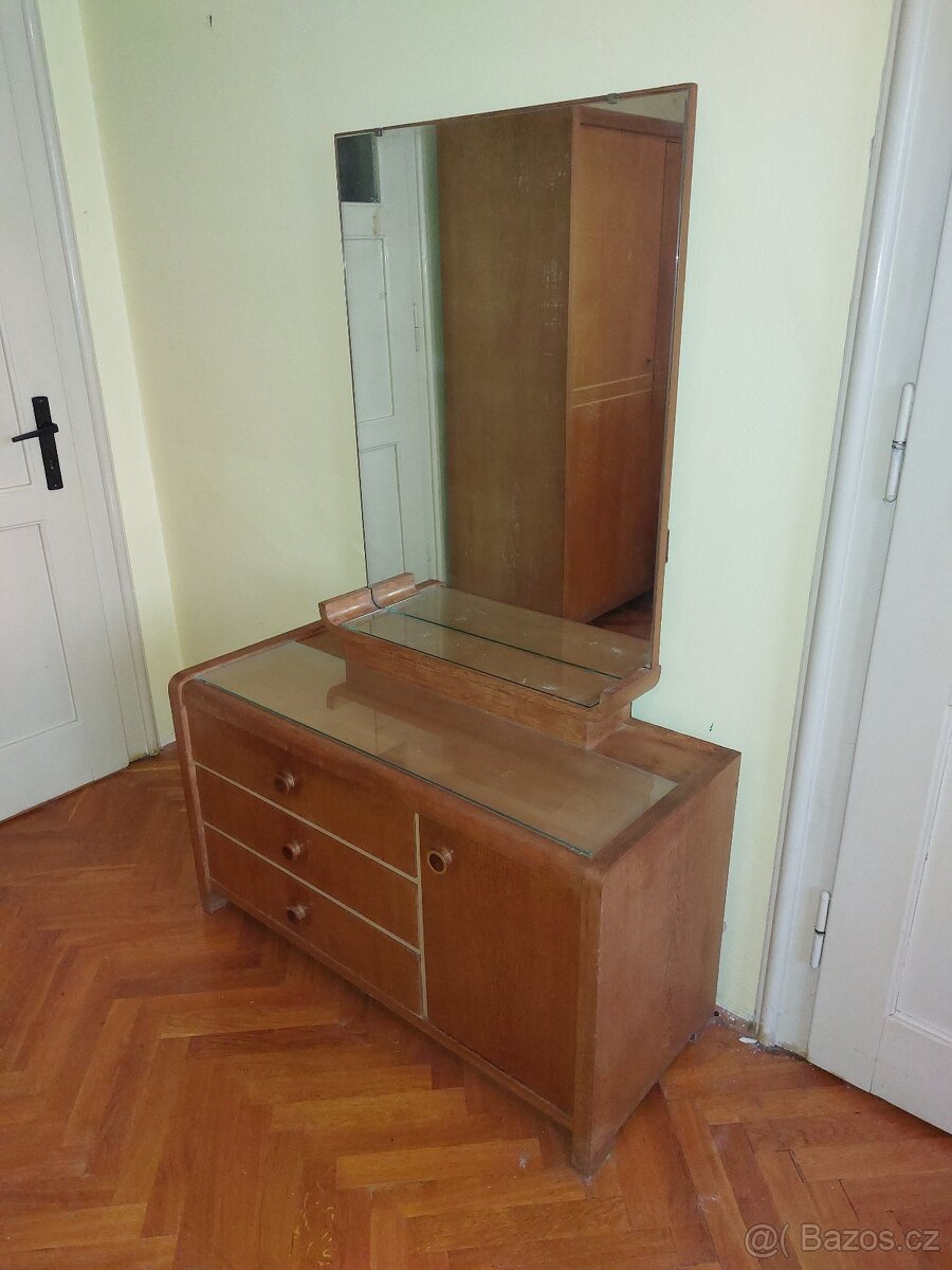Nábytek - ložnice - 2