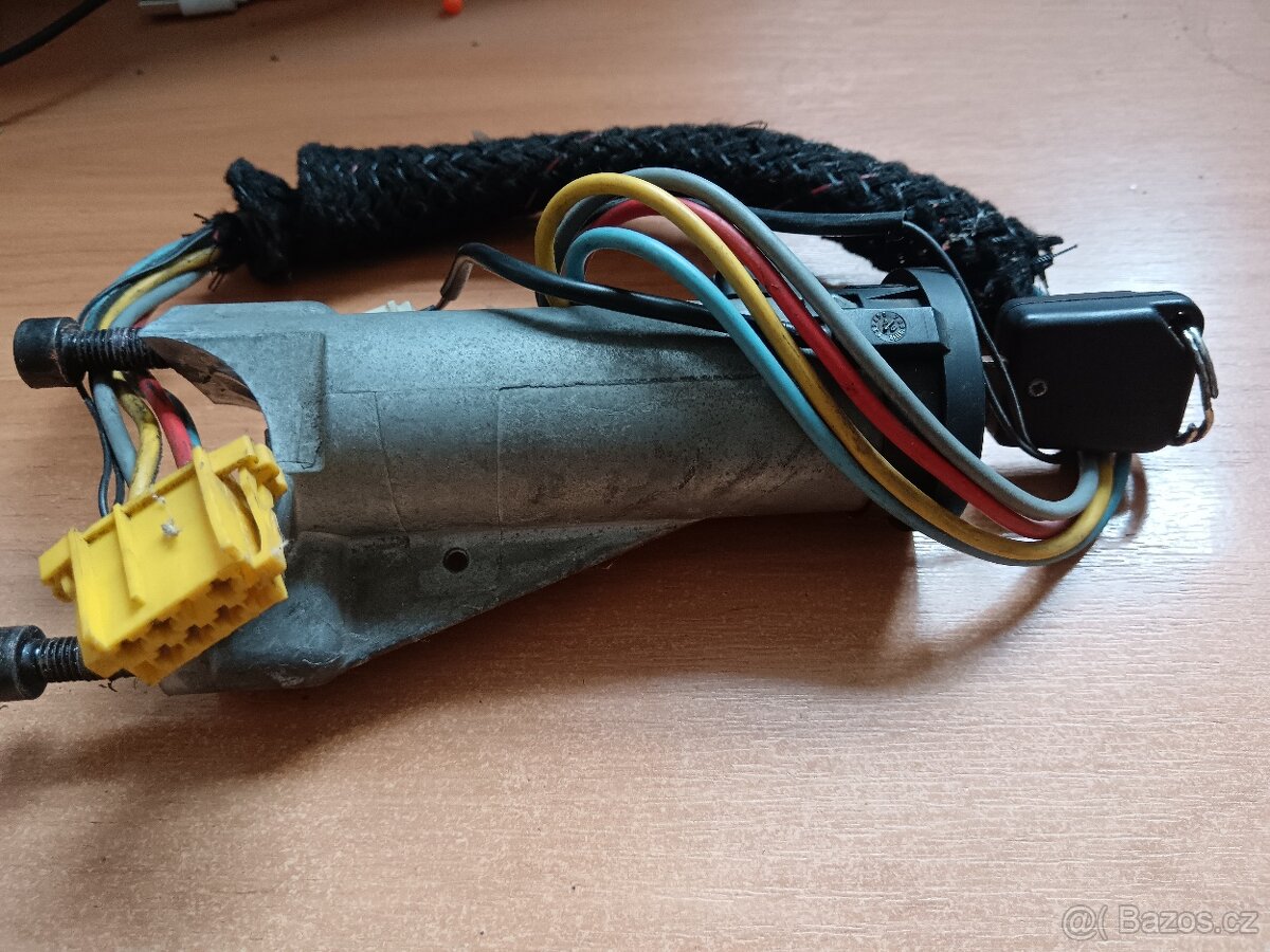 Renault Midlum, Premium Dci - spínací skříňka - 2