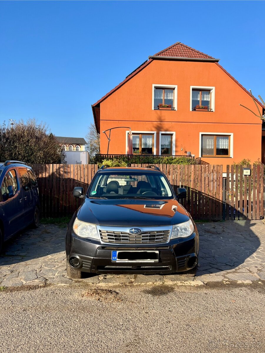 Subaru Forester 2.0 BENZÍN, 168 000 km, 2008, nová STK - 2