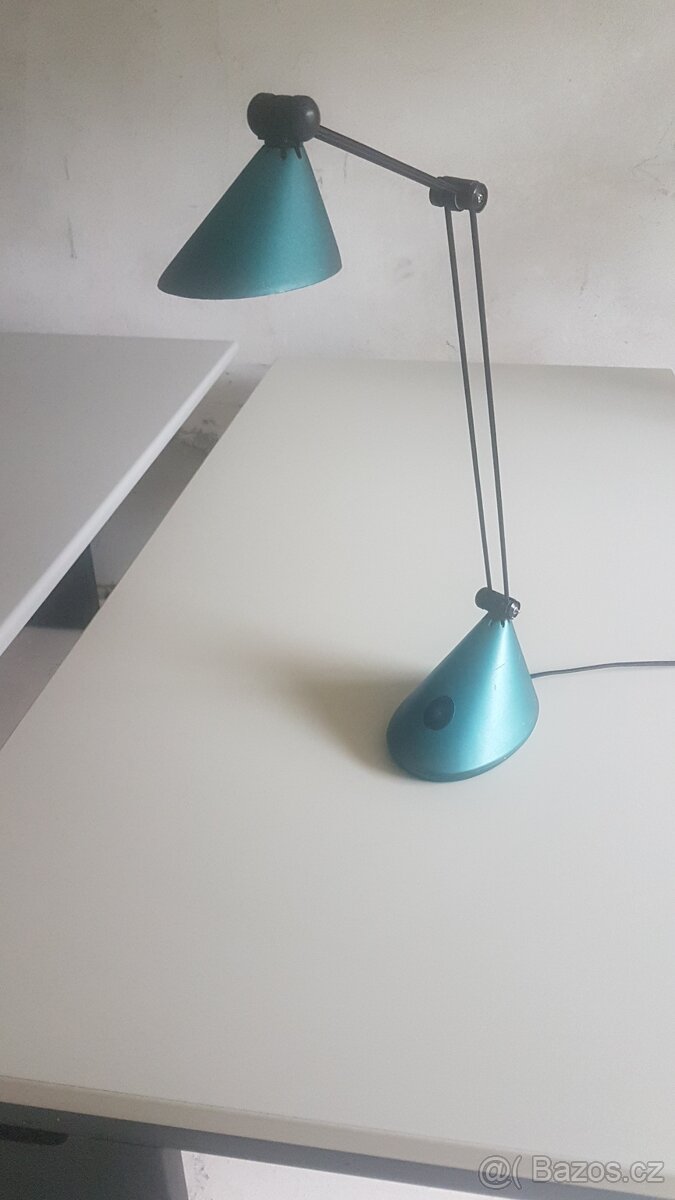 Lampička -stolní - 2