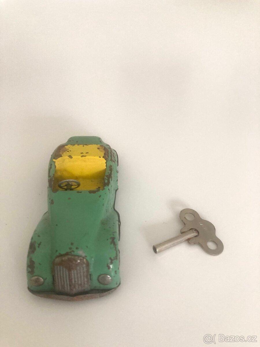 AUTÍČKO NA KLÍČEK - 2