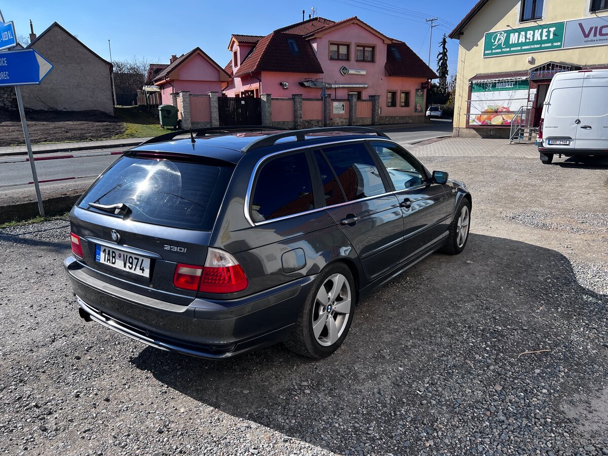 BMW 330i touring facelift E46 - 2