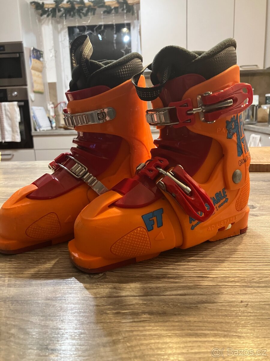 Rostouci detske preskace/lyzaky - 2