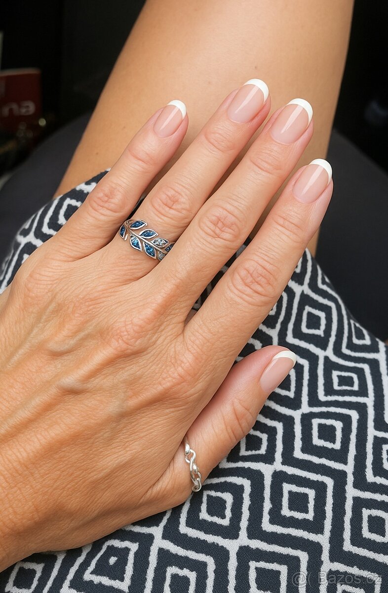 Nový dámský stříbrný prsten prstýnek 925 s lístečky vel 56 - 2