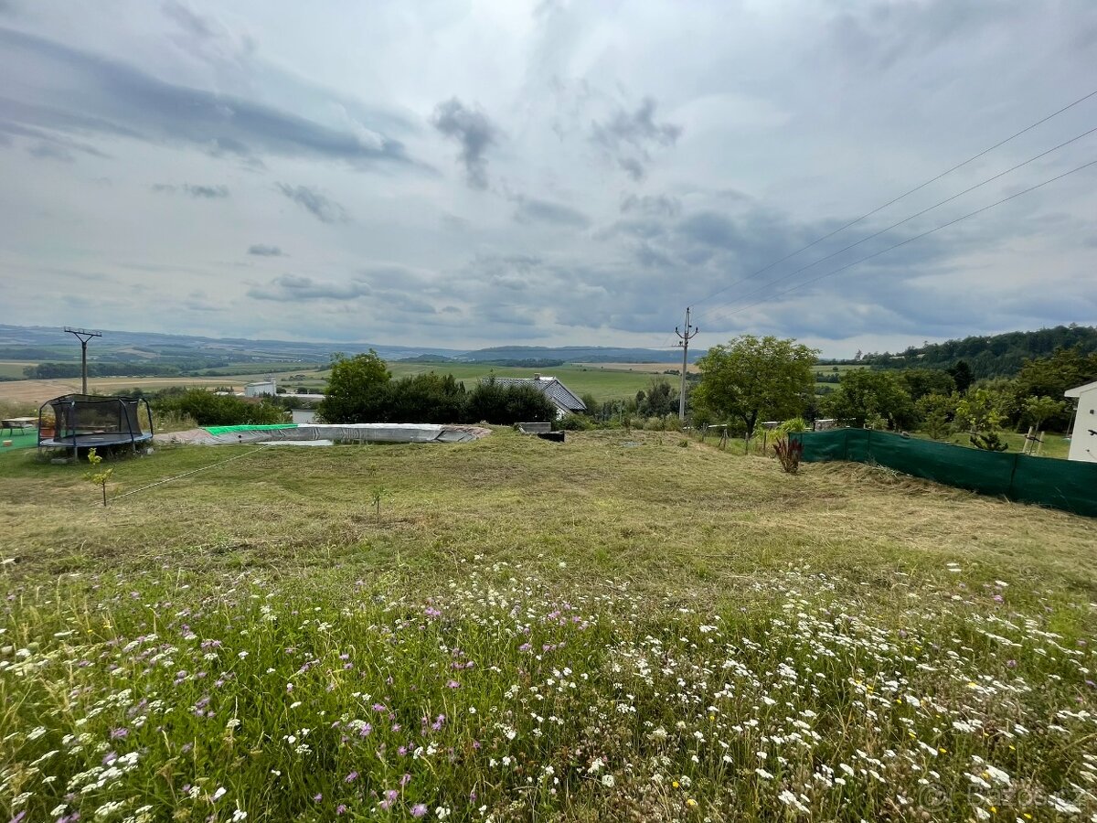 stavební pozemek Býkovice - 2